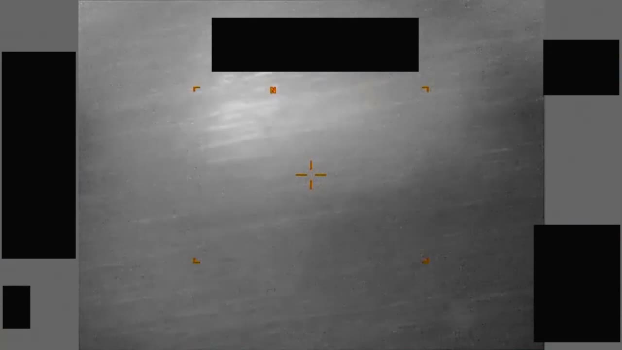 DOW-UAP-PR099のDVIDS公式映像 約145秒地点