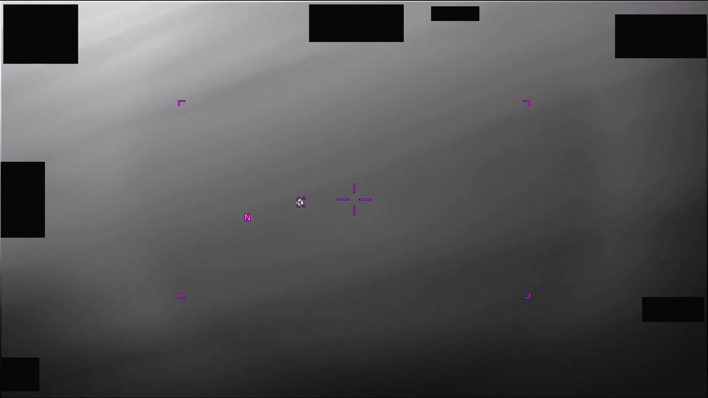 DOW-UAP-PR103のDVIDS公式映像 約38秒地点