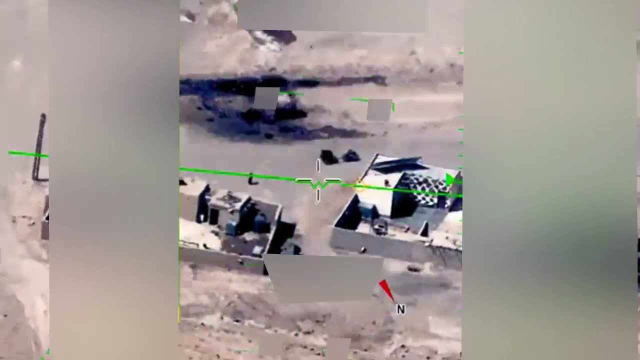 地上施設上空を横切る中東物体の公式映像