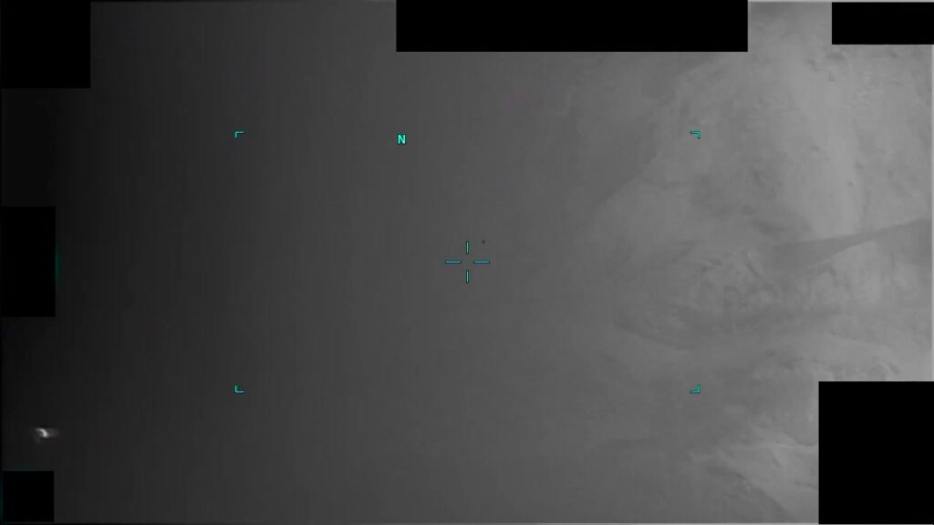 PR136冒頭の赤外線追尾映像