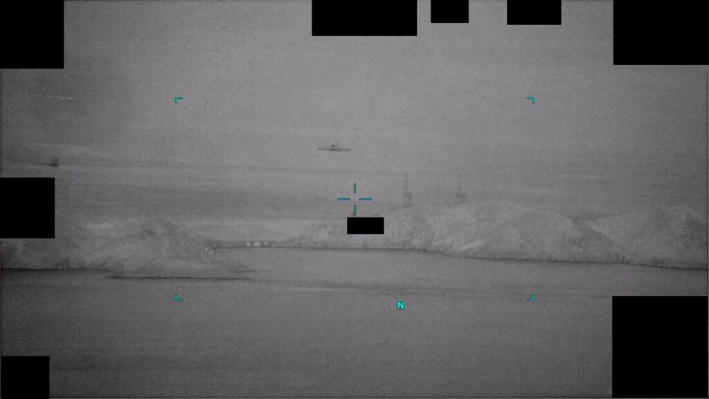 PR142映像で左側から入るコントラスト領域