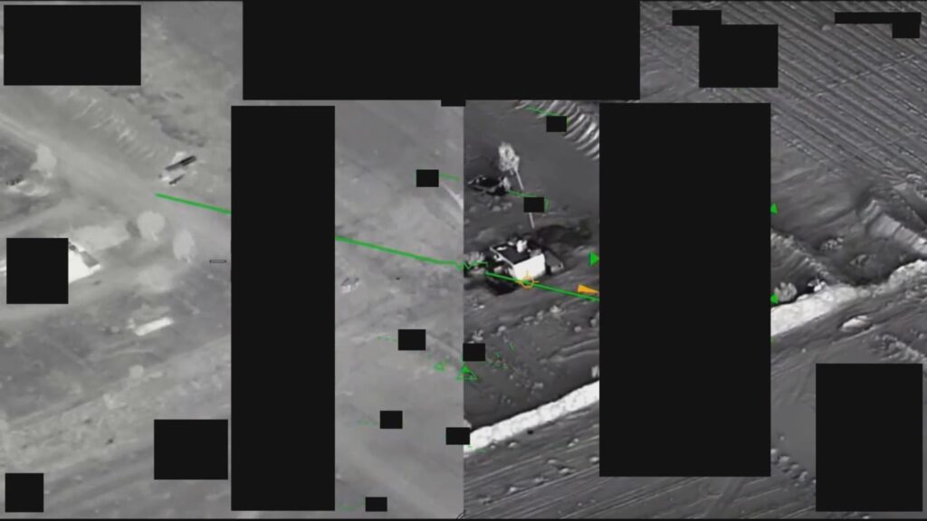 DOW-UAP-PR022のDVIDS公式映像 約2秒地点