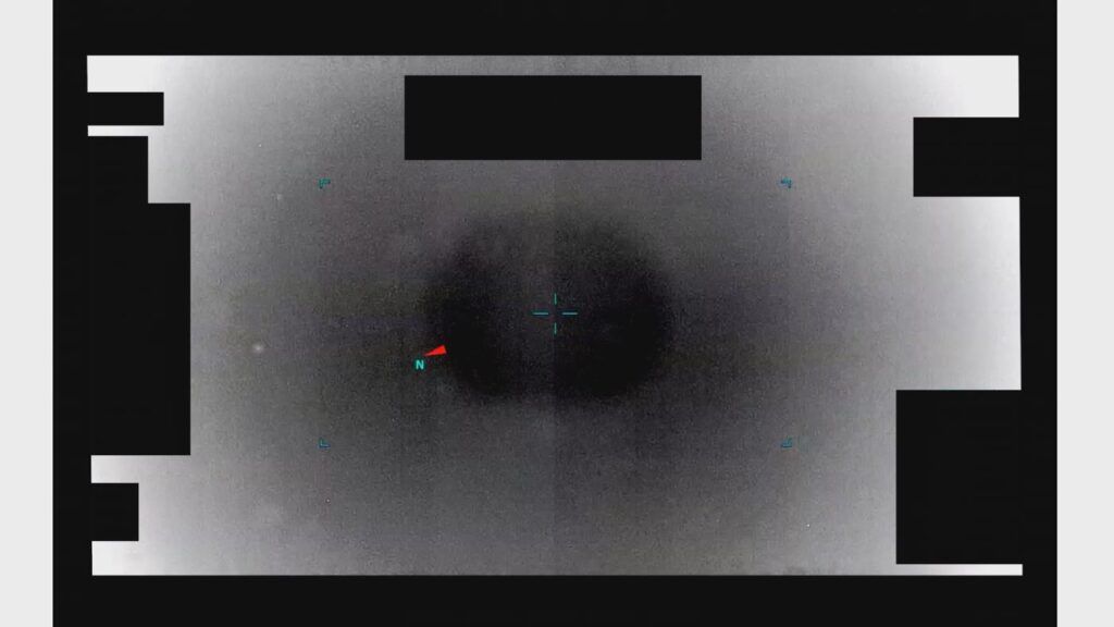 DOW-UAP-PR044のDVIDS公式映像 約62秒地点