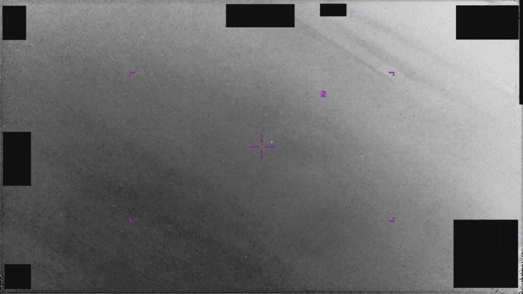 DOW-UAP-PR048のDVIDS公式映像 約19秒地点