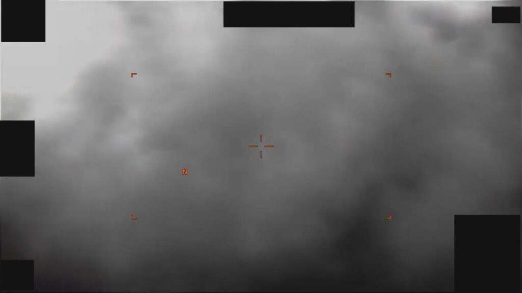 DOW-UAP-PR057のDVIDS公式映像 約14秒地点