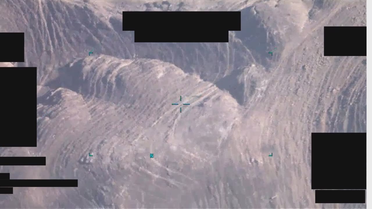 DOW-UAP-PR061のDVIDS公式映像 約228秒地点