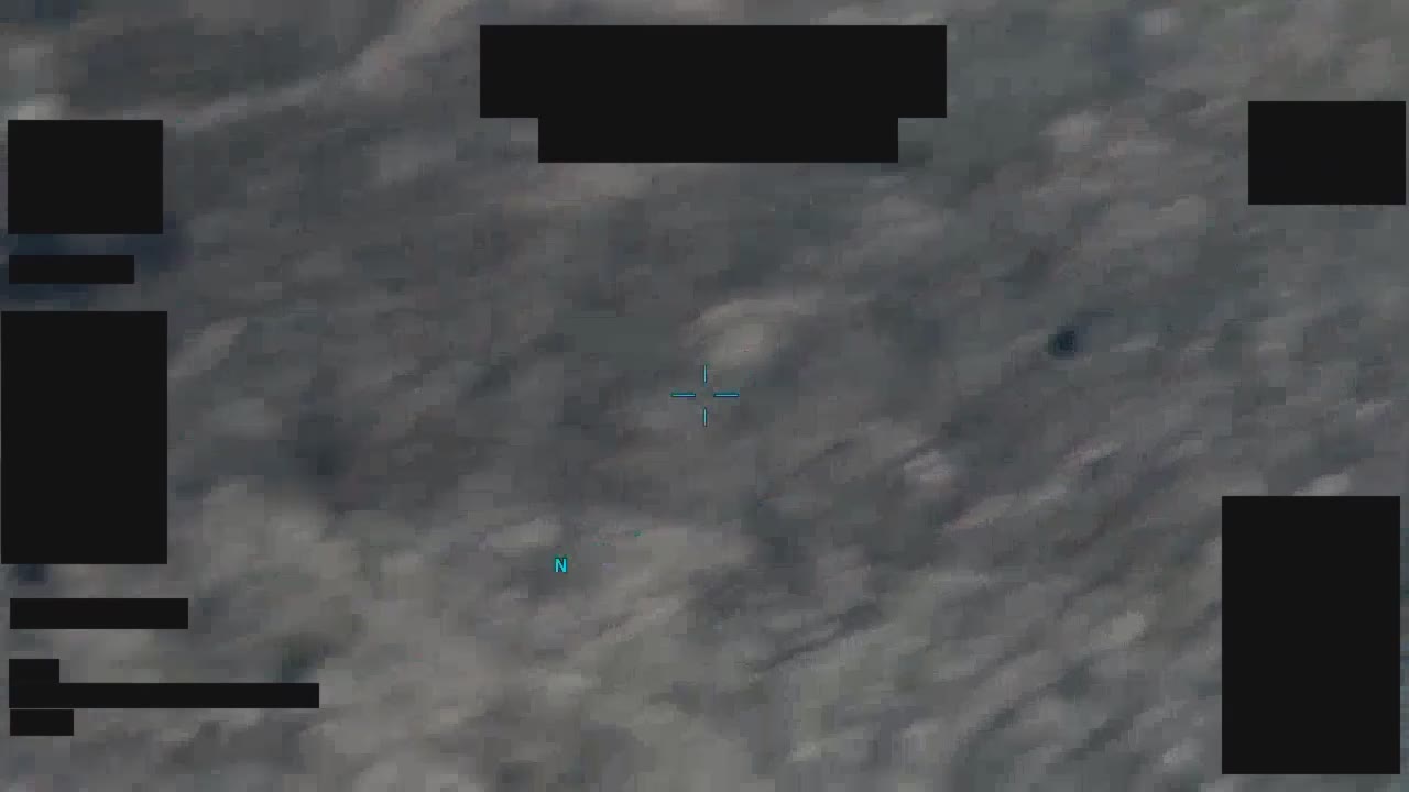 DOW-UAP-PR062のDVIDS公式映像 約57秒地点