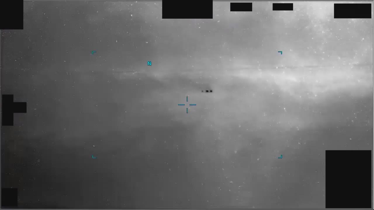 DOW-UAP-PR074のDVIDS公式映像 約228秒地点