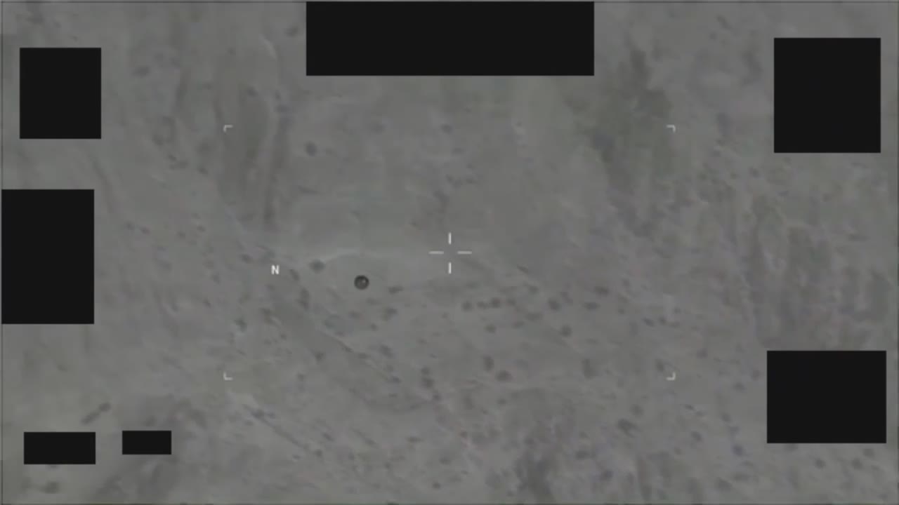 DOW-UAP-PR083のDVIDS公式映像 約54秒地点